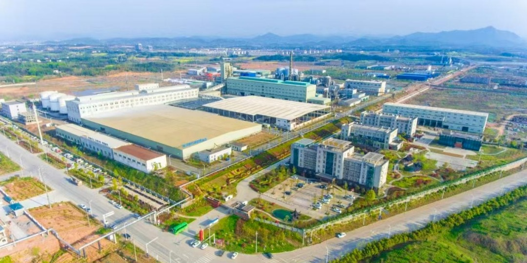 4ed144d5719af6107f0a9710de034d45.jpg d28a380180394bdbbaa4cf3a70786819.jpg