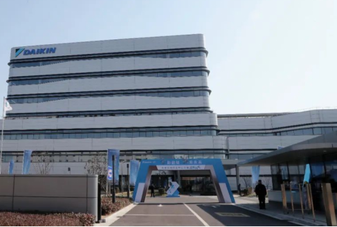 1.png 9e42296657d646c5b0f4b6f219c83d20.png