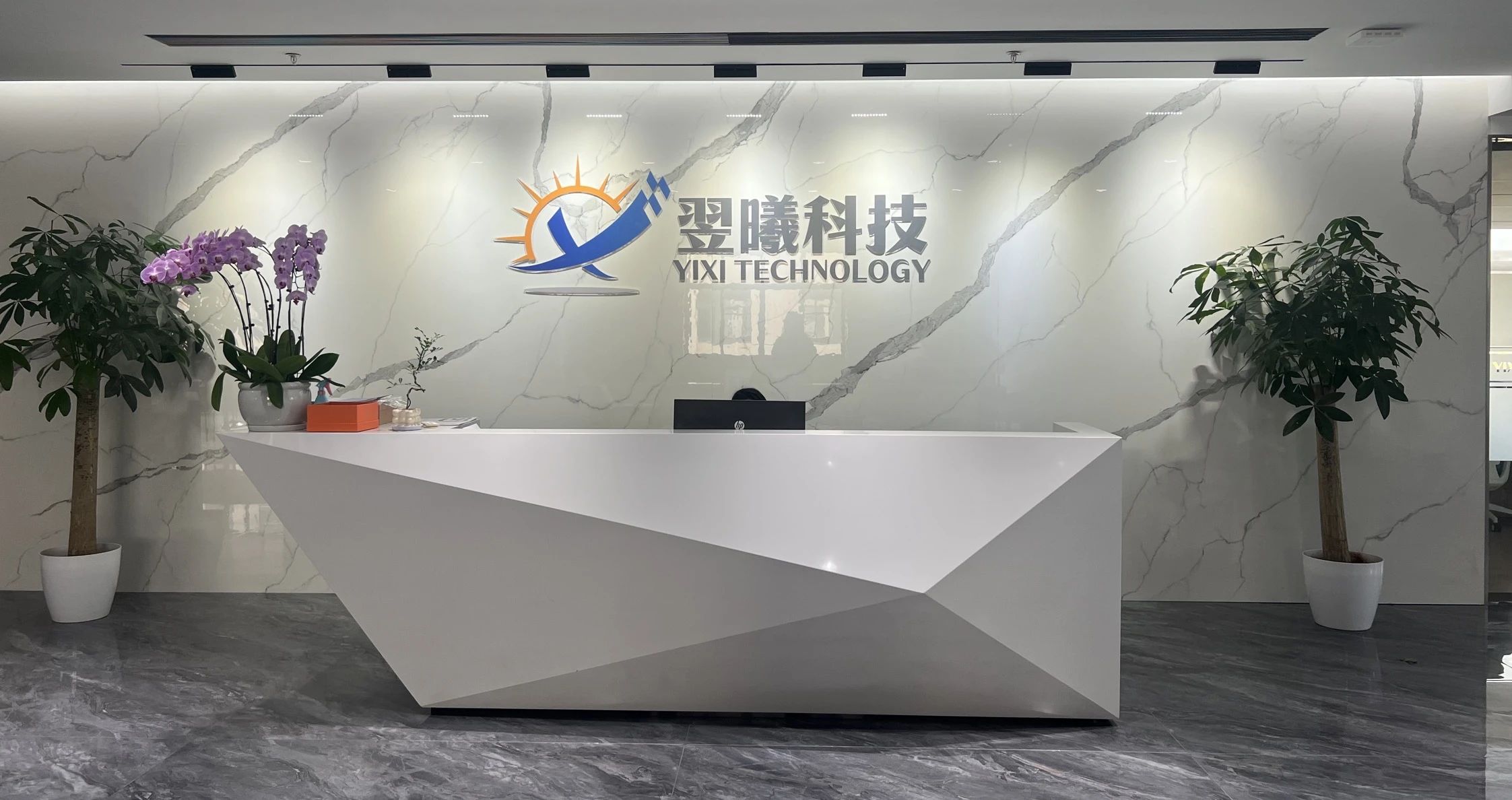 image001.jpg 2c68b27c10564d6ebbdfbd079b1ba3c3.jpeg