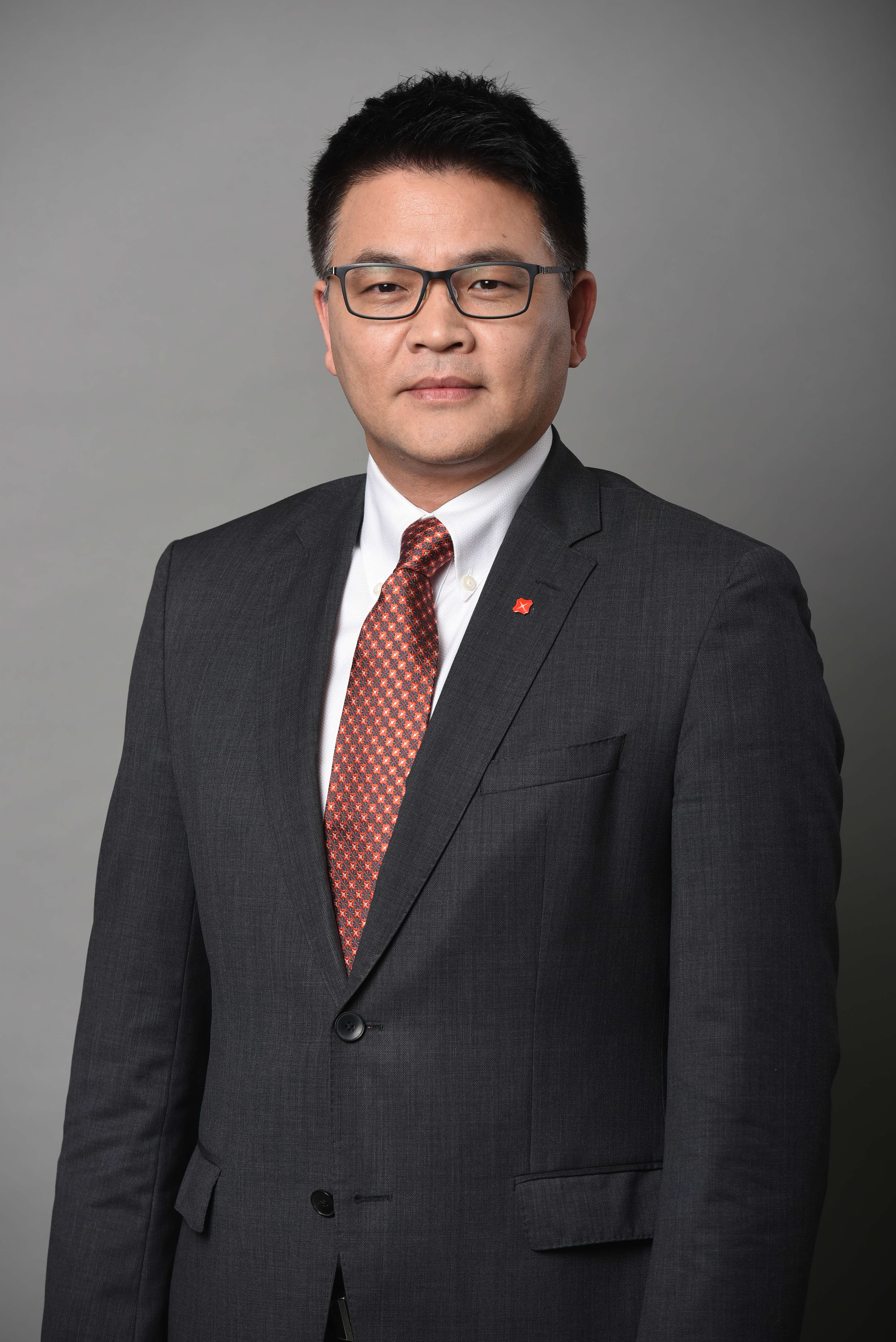 星展银行副行长.jpg 星展银行副行长.jpg