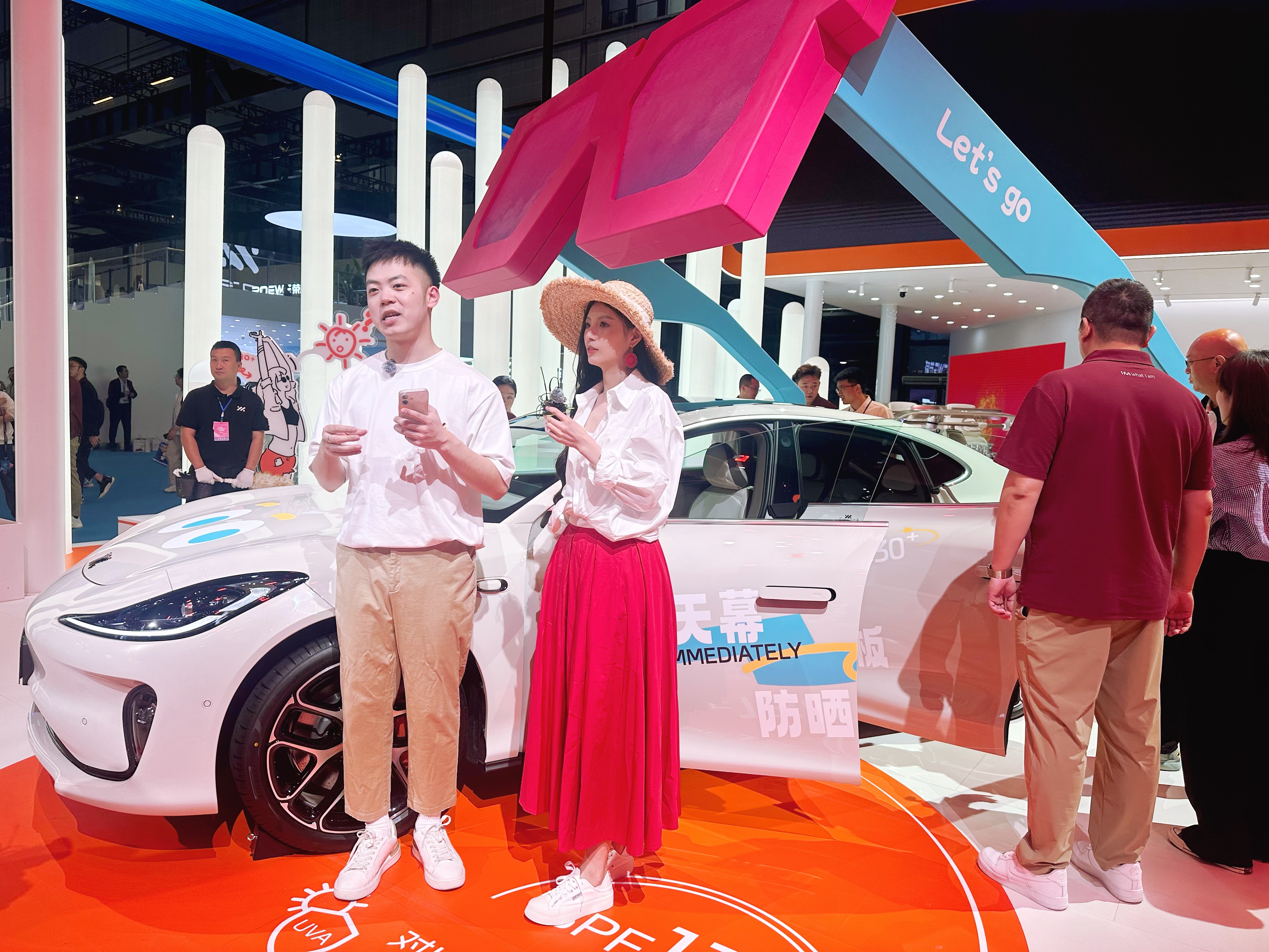 直播.jpg 4b463a4de3894a74b880debc4b0f9e22.jpeg