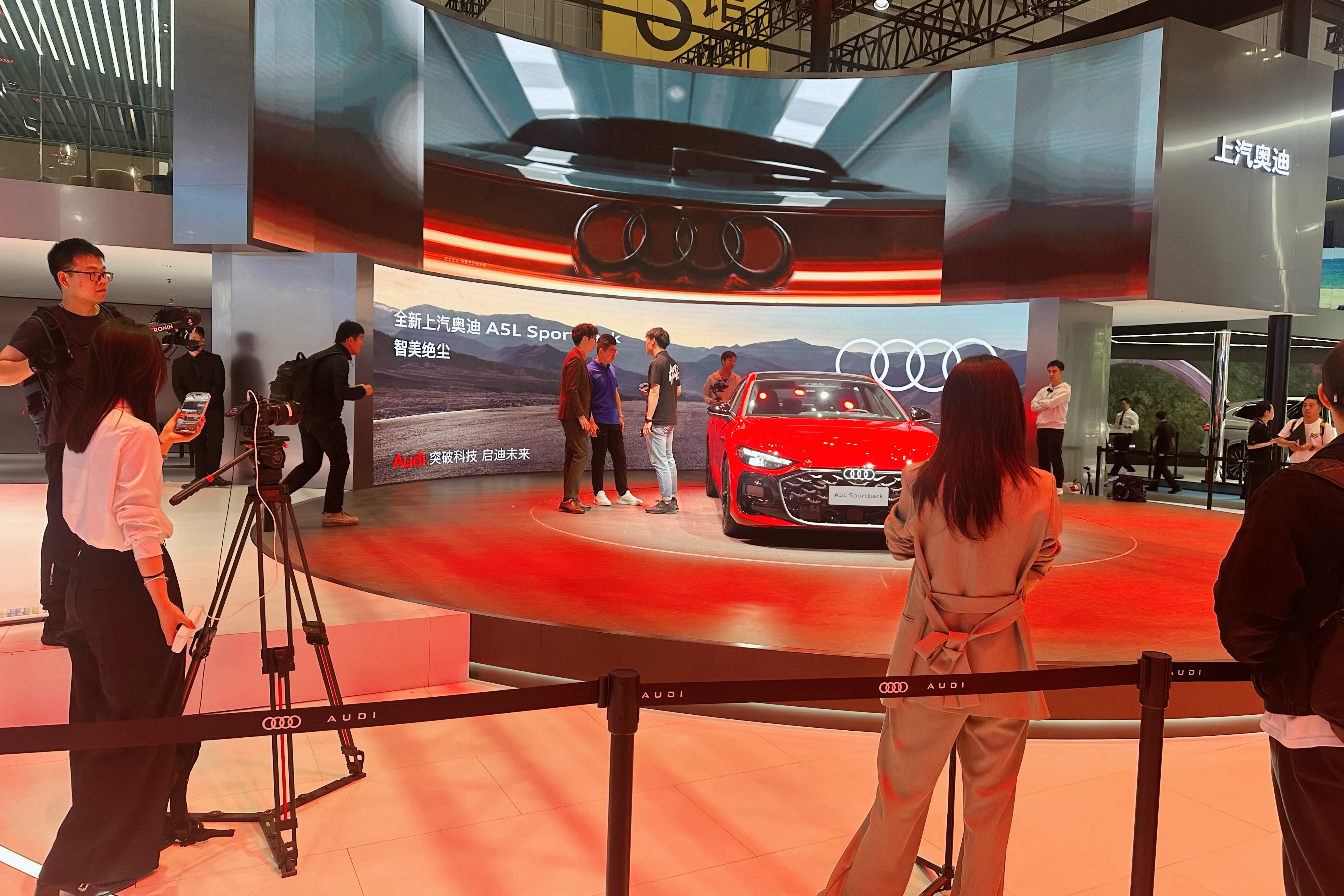 直播3.jpg 5f494065a9124cadafbff07bc30dc4a0.jpeg