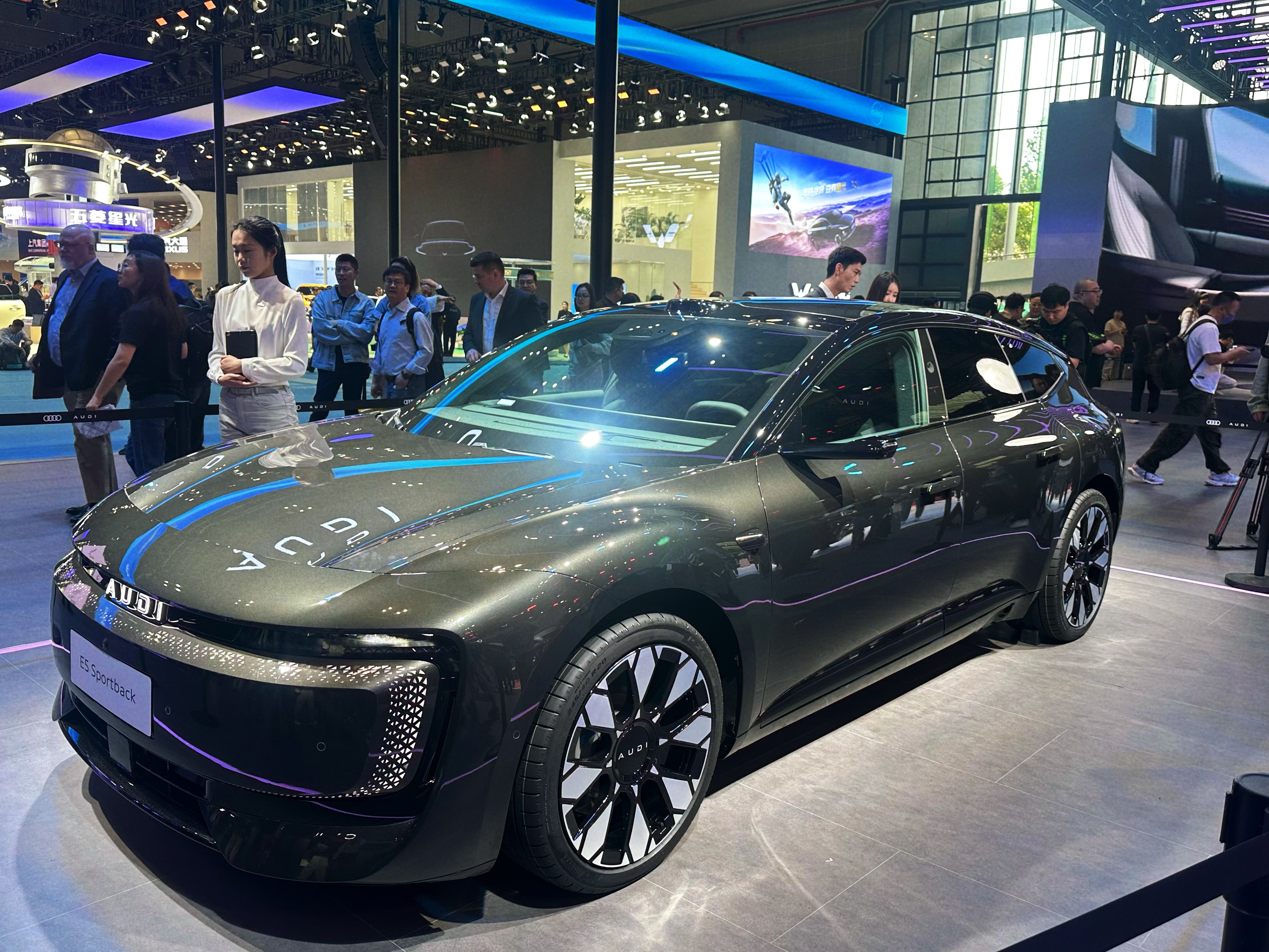 AUDI.jpg 8a5d97c72b43437db84379660fd45d8a.jpeg