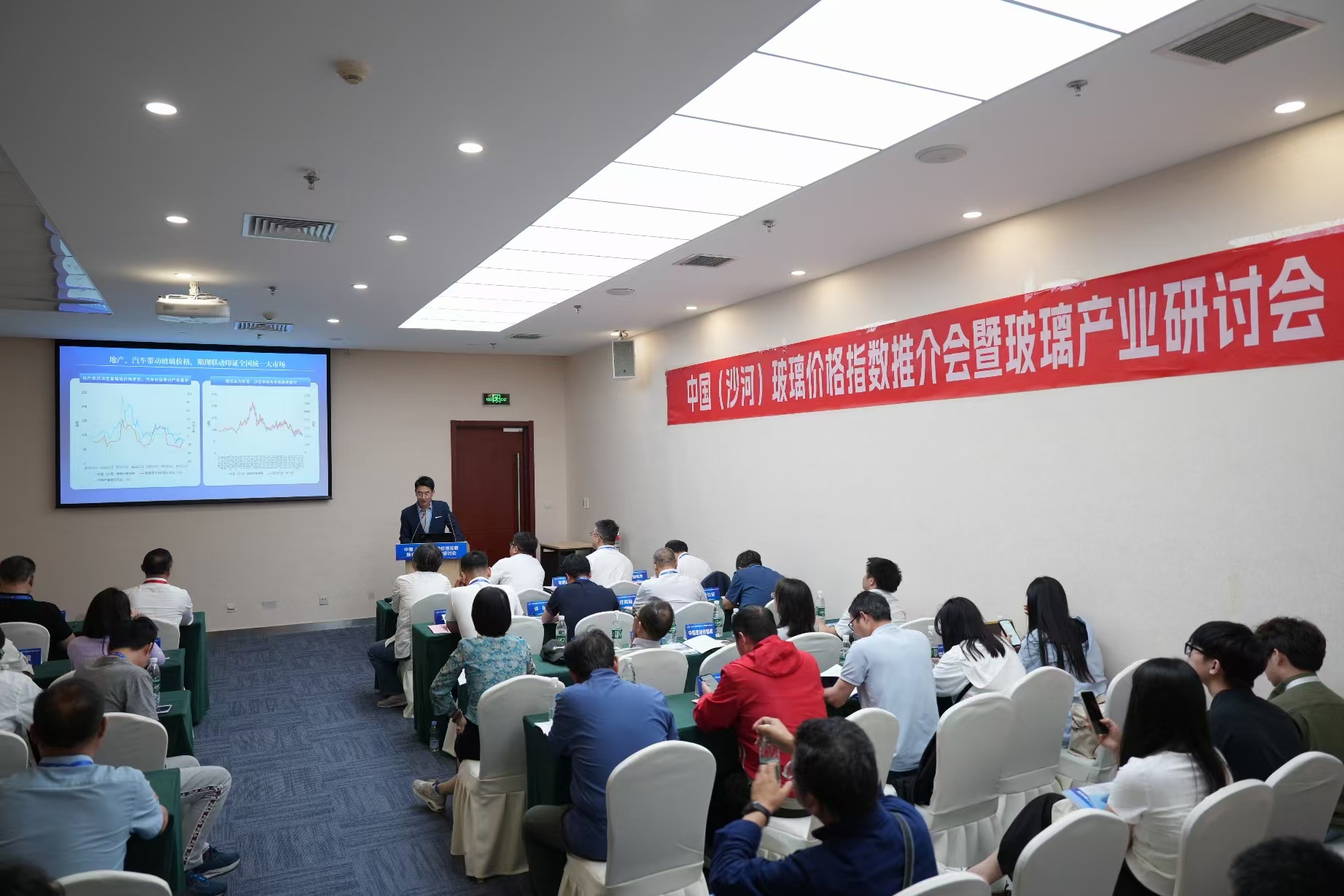 微信图片_20250526174521.jpg 84d2a3422afe4b7eb63222881c1bc812.jpeg