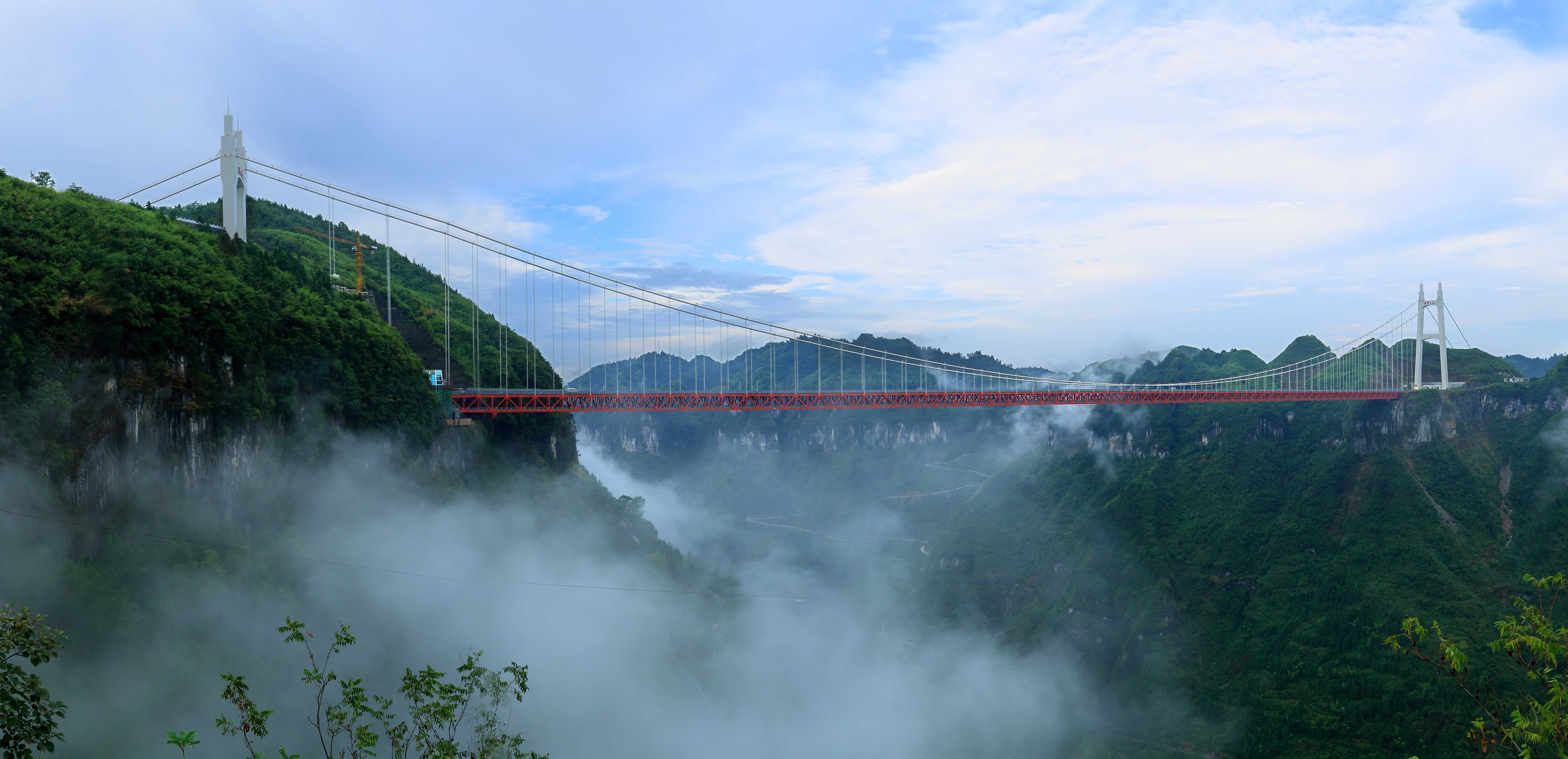 矮寨特大悬索桥.jpg