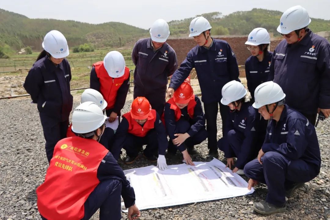 a9daf8a0c9e04b6ba50cb703a59d8ad9.jpg a9daf8a0c9e04b6ba50cb703a59d8ad9.jpg