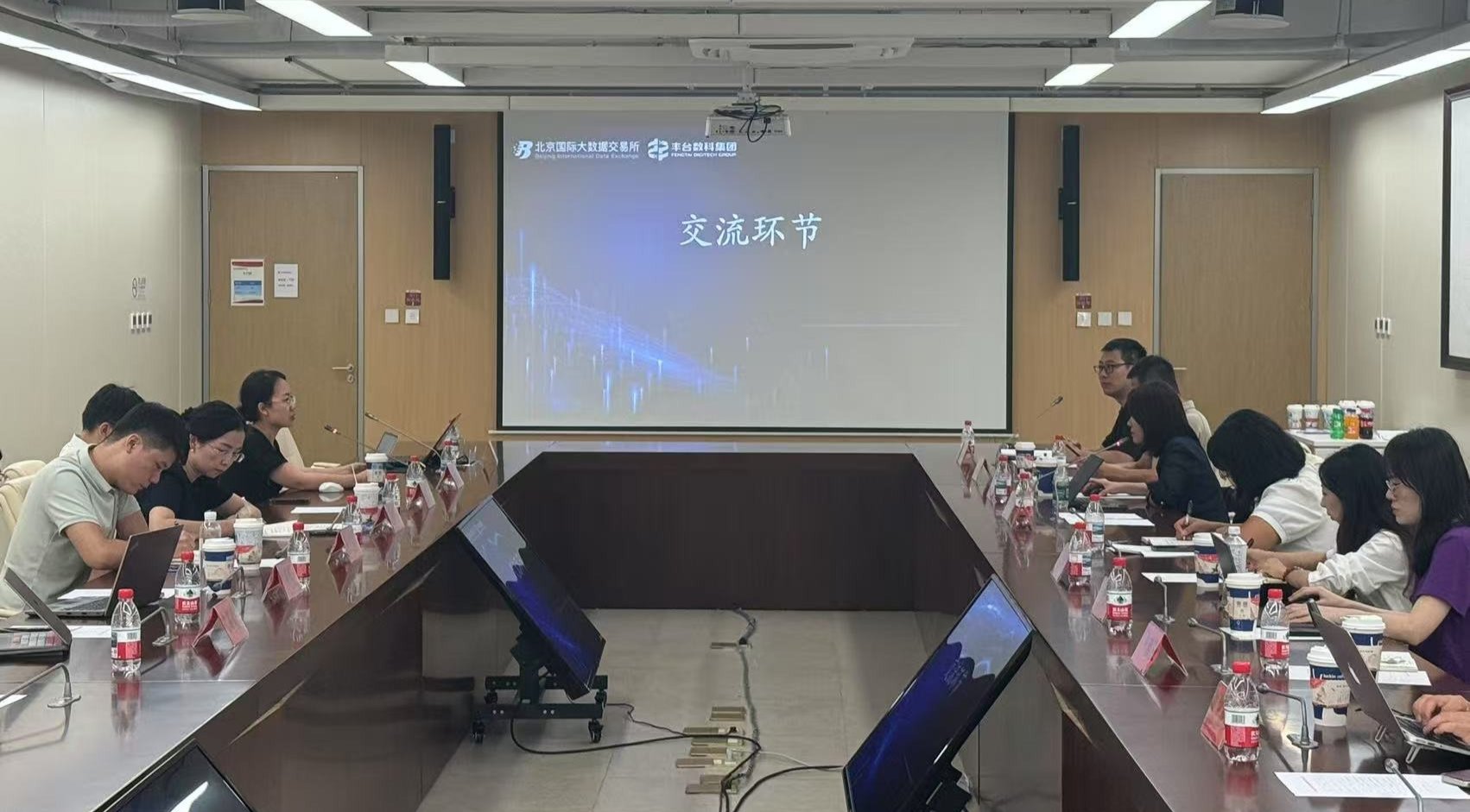 d9f839ceaf684ee78bd639c8bed06f23.jpg d9f839ceaf684ee78bd639c8bed06f23.jpg