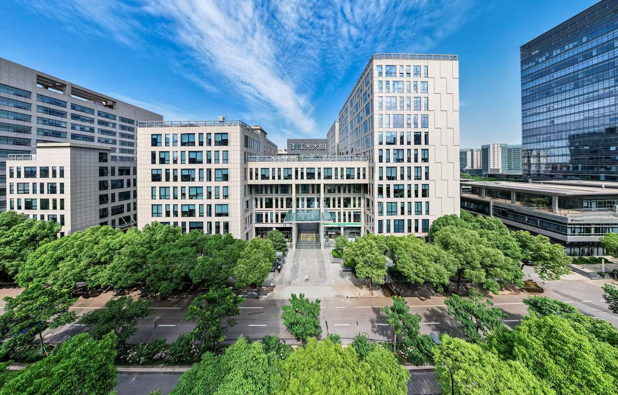 1.jpg 5be07e67facd41b78e78b5420afed2bc.jpeg