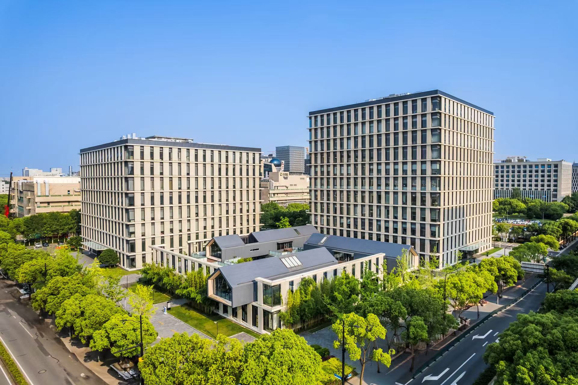 2.jpg c2870ee12f4d406a9883a168ac478241.jpeg