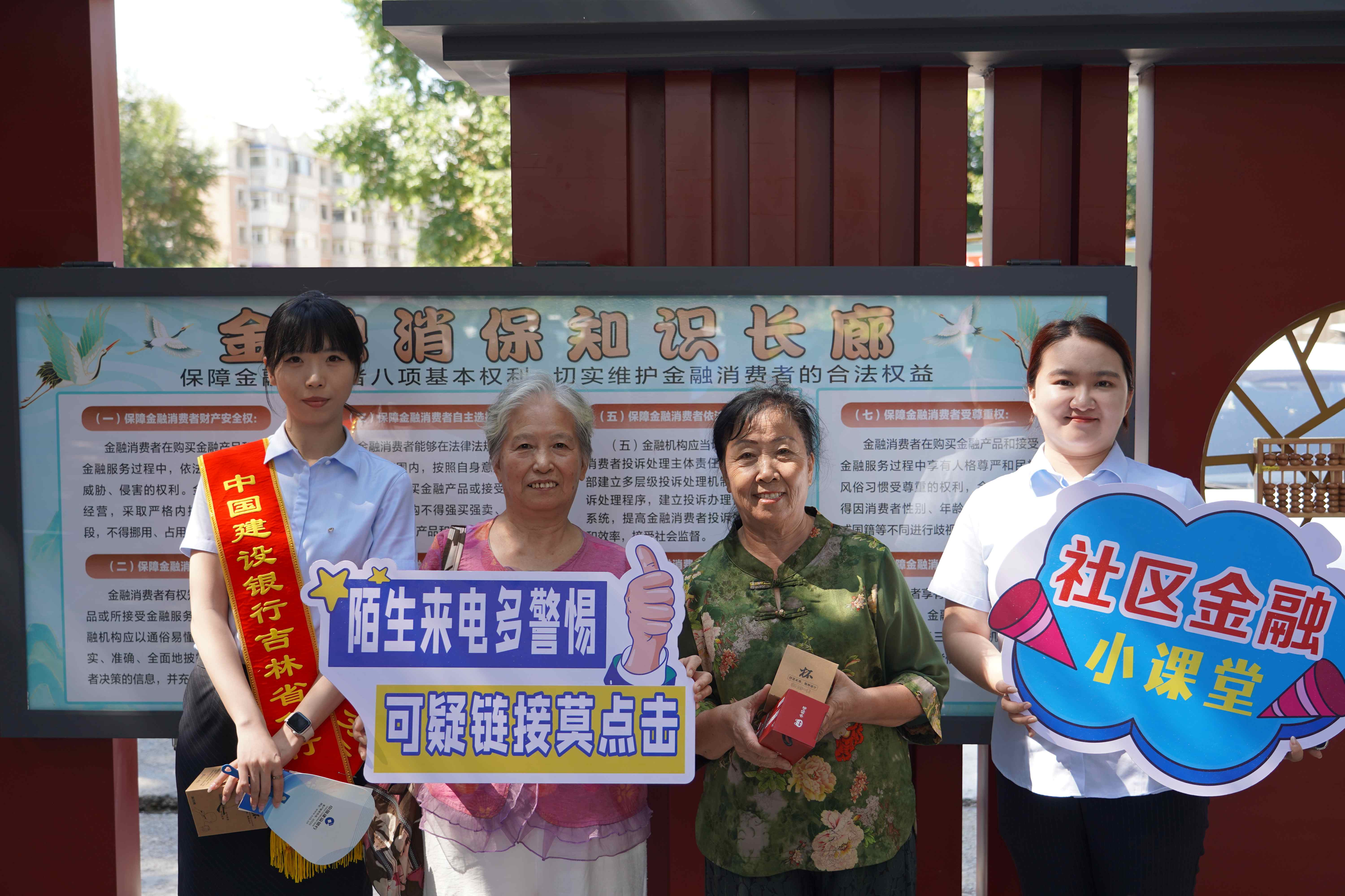 1.jpg 42414d2b7dc64fea986a8800d372c77d.jpeg