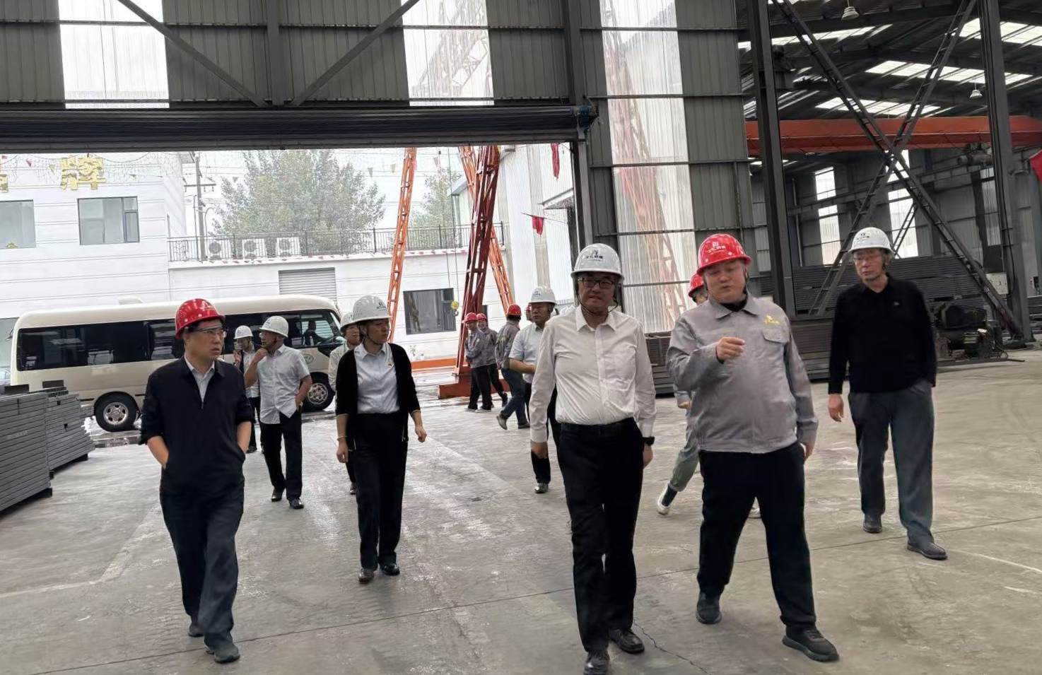 中铁十七局01.jpg 中铁十七局01.jpg