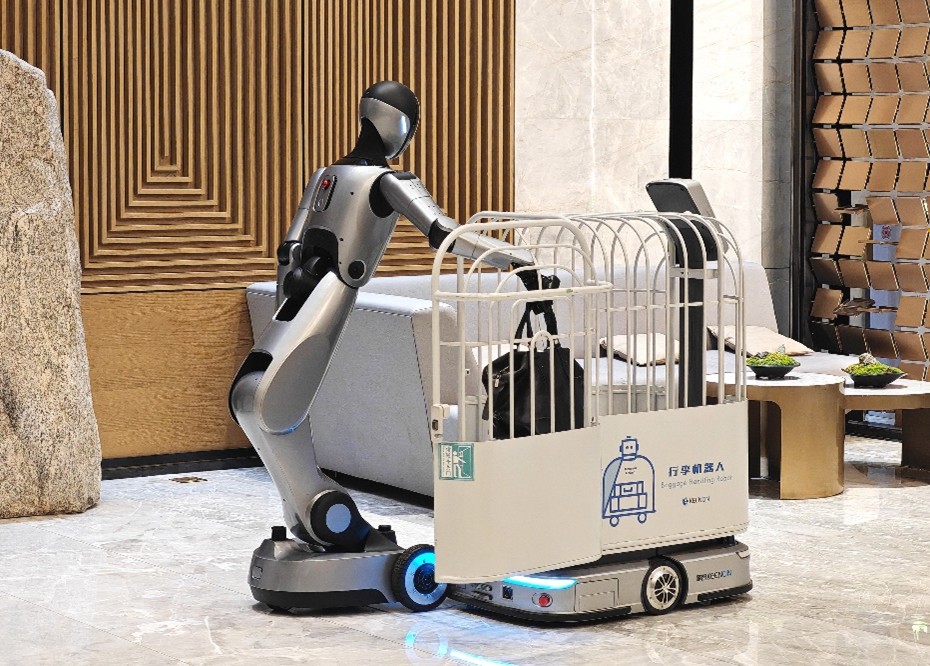 擎朗.jpg 擎朗.jpg