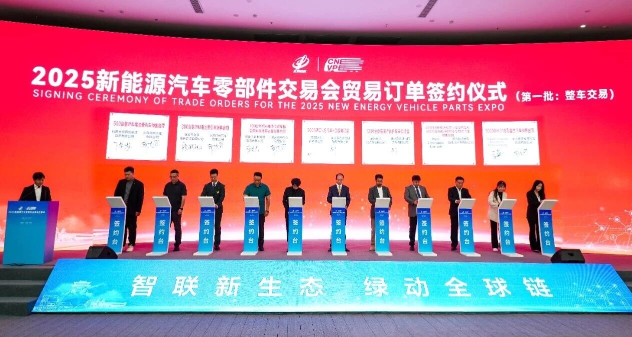 2.jpg 051aad827a4e4feea065f15a5735c50b.jpeg