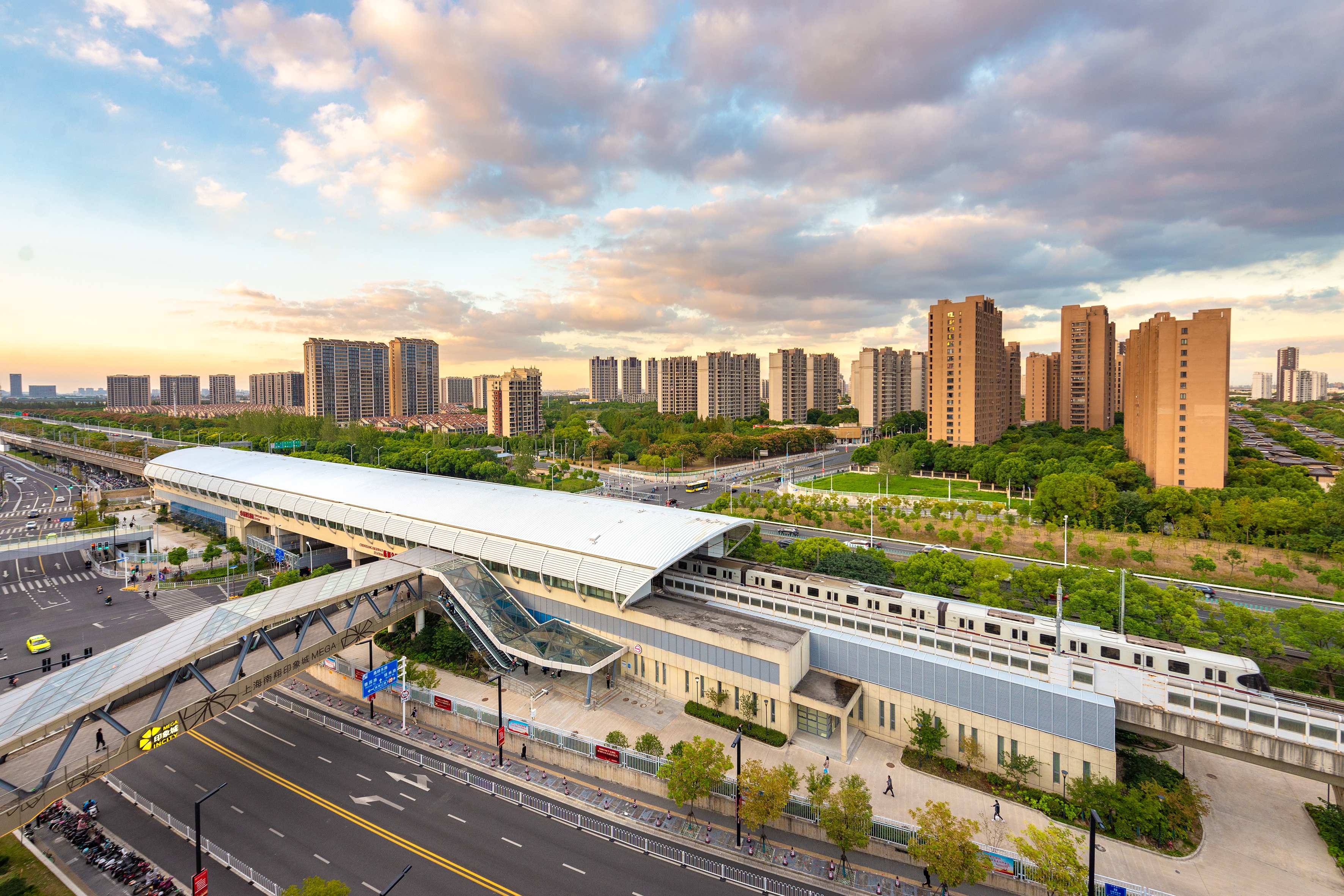 南翔鎮(zhèn)陳翔公路地鐵站鳥(niǎo)瞰圖.jpg