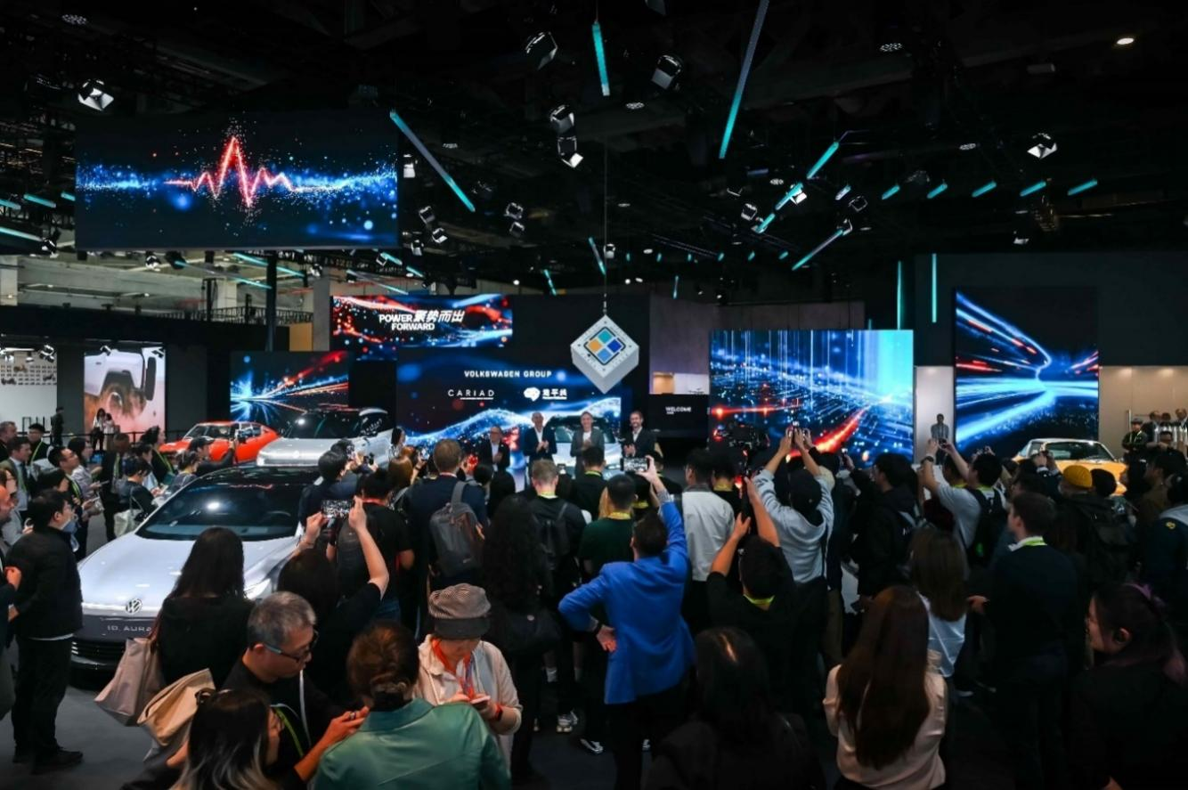 3.png 17a852daaf8a427fbd0317b0f21ba34f.png