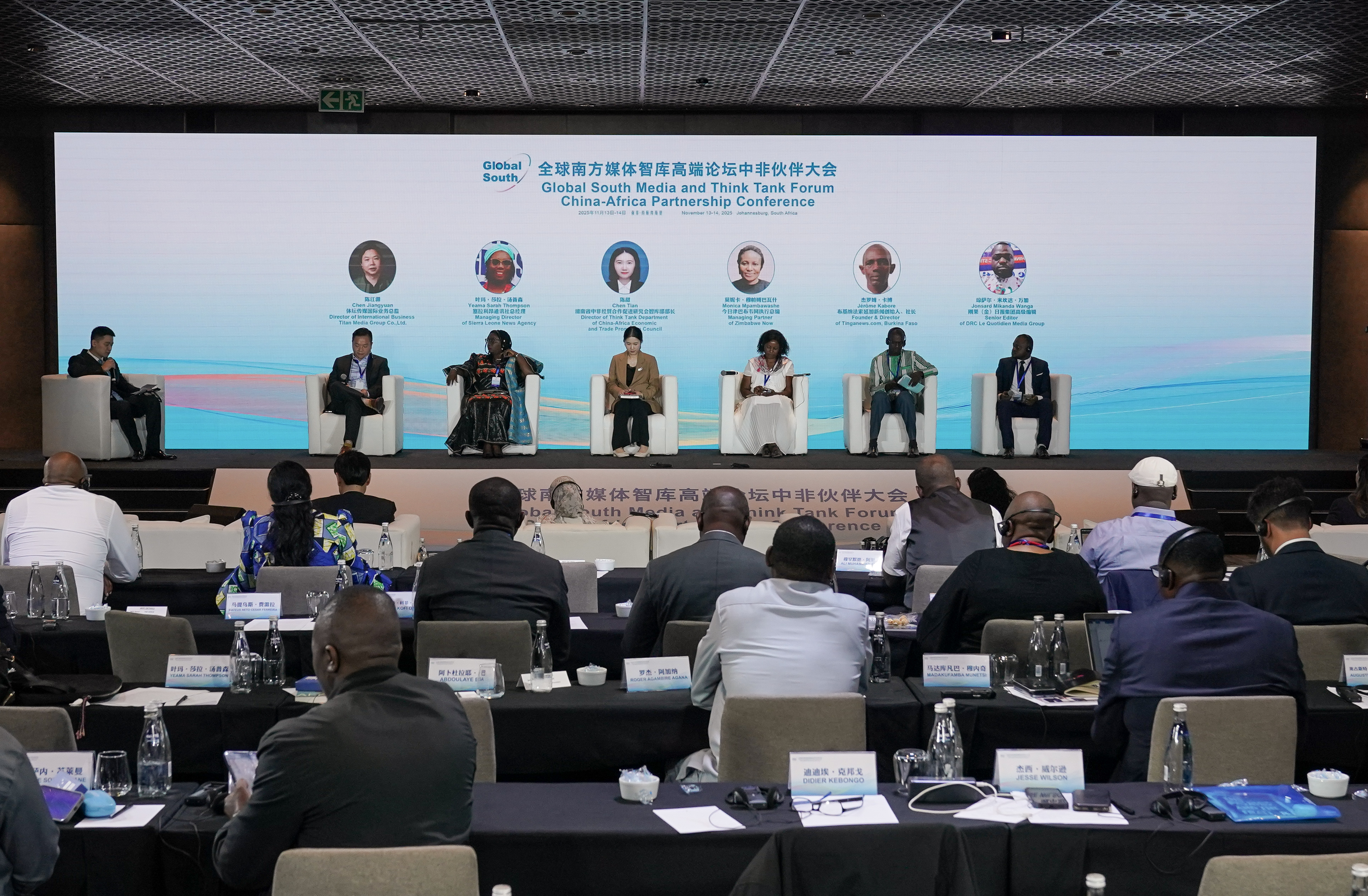 4.jpg c950e958a98c4d5aa36130ba70fb69a1.jpeg