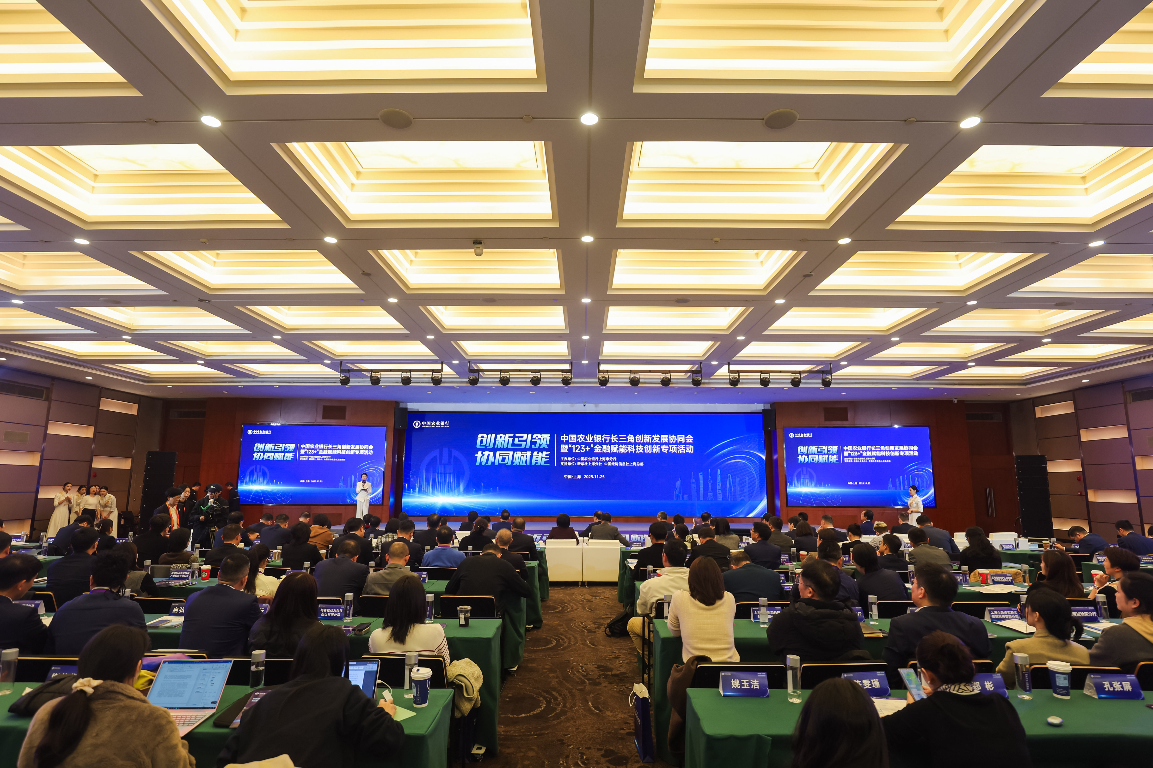 0Z0A2703.JPG 0Z0A2703.JPG