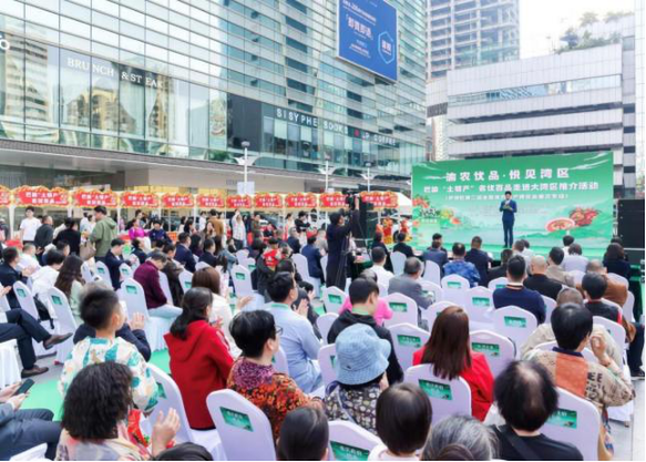 重庆百款“土特产”亮相大湾区 现场签约8700万元117.png e944fae23a7e4d1c970c07b1cdbfacaf.png