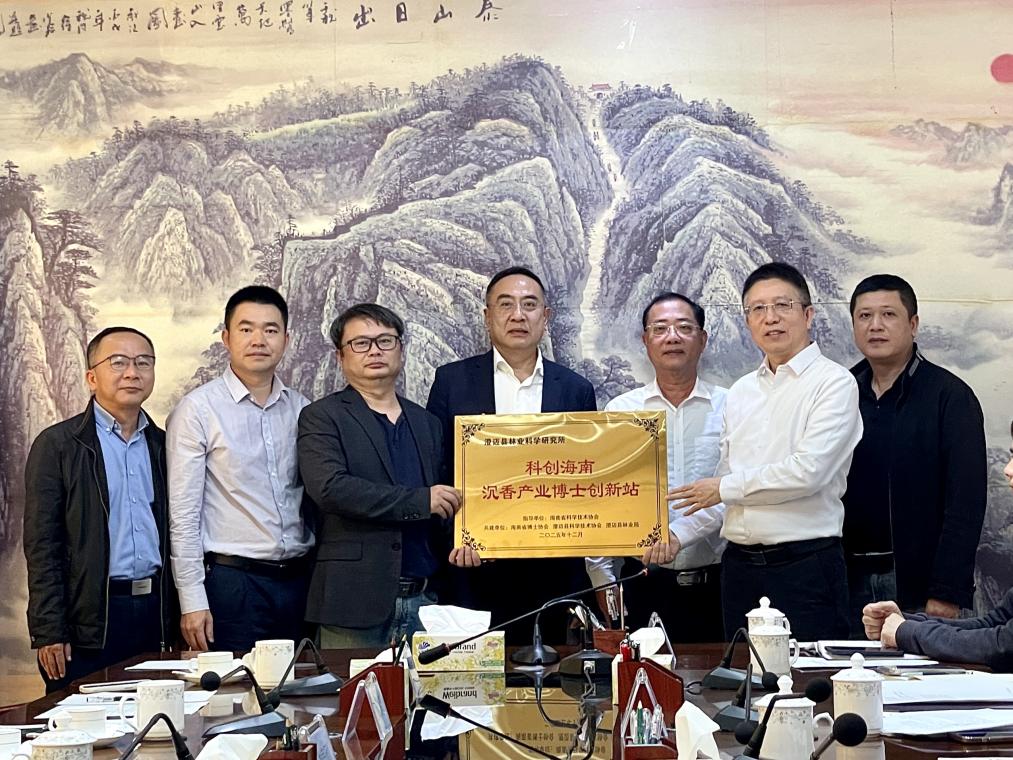 fee00726723848858b019fe13c598dd2.jpeg fee00726723848858b019fe13c598dd2.jpeg