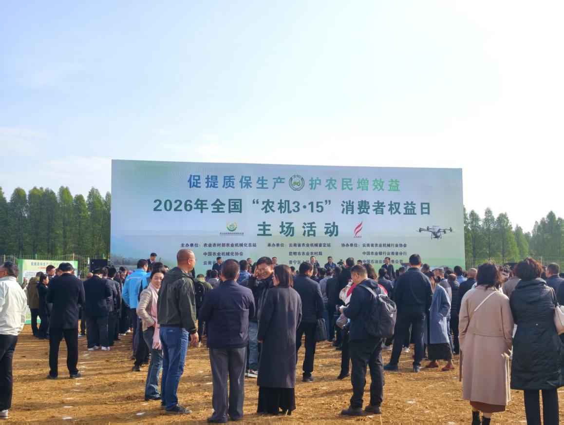 从&ldquo;卖油&rdquo;到&ldquo;服务&rdquo; 中石油云南销售三年累计送油下乡超7000吨