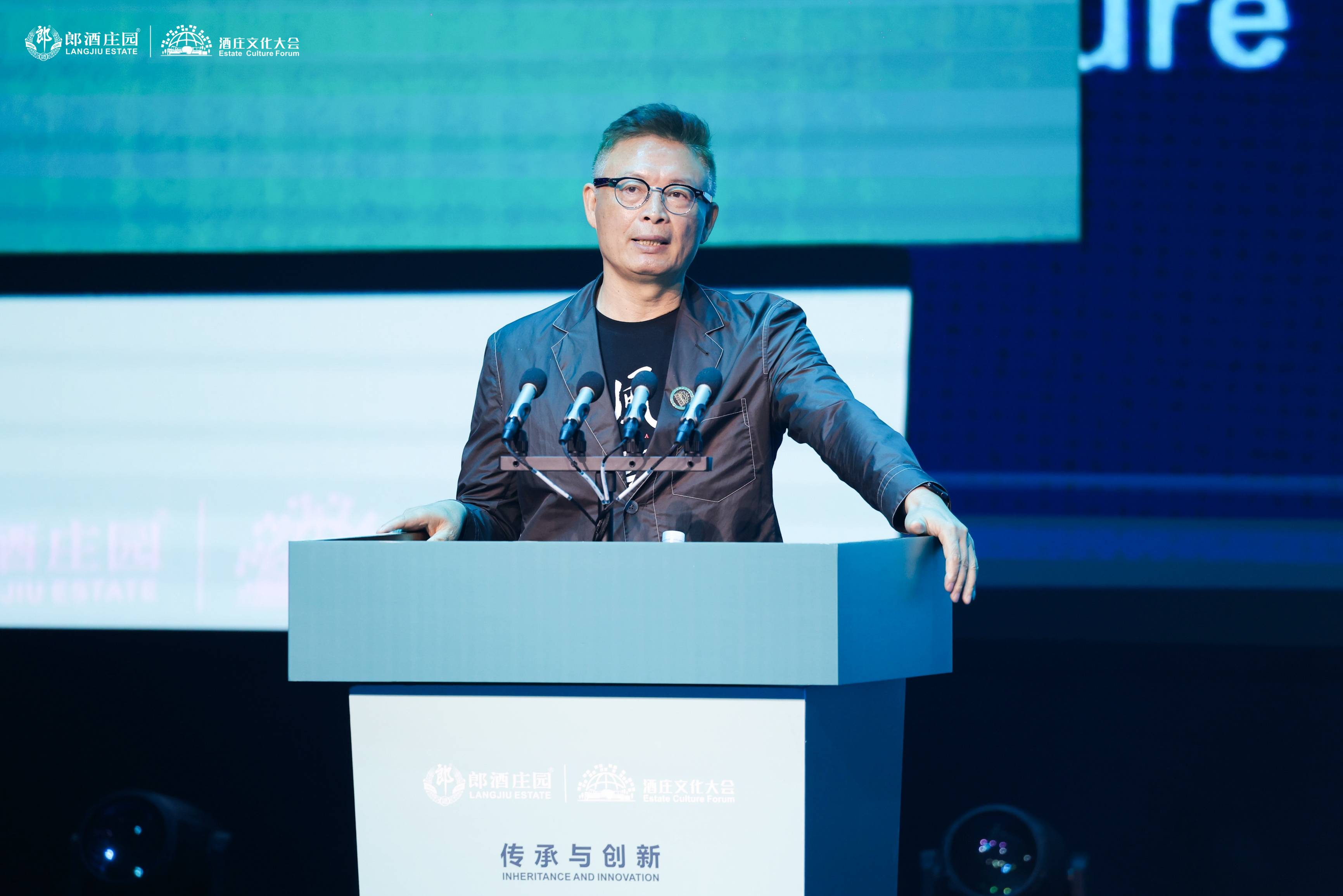 麦家.jpg 741a308720a246389718436ddf483042.jpeg