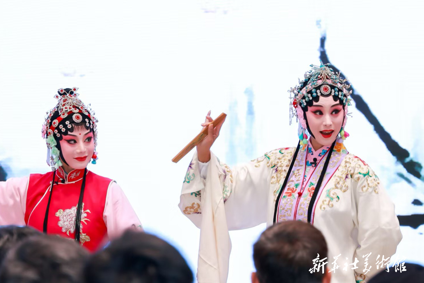 开幕式现场昆曲表演《牡丹亭·惊梦》1.png 650e9e3271af4f4caa3316879f2e4cc8.png