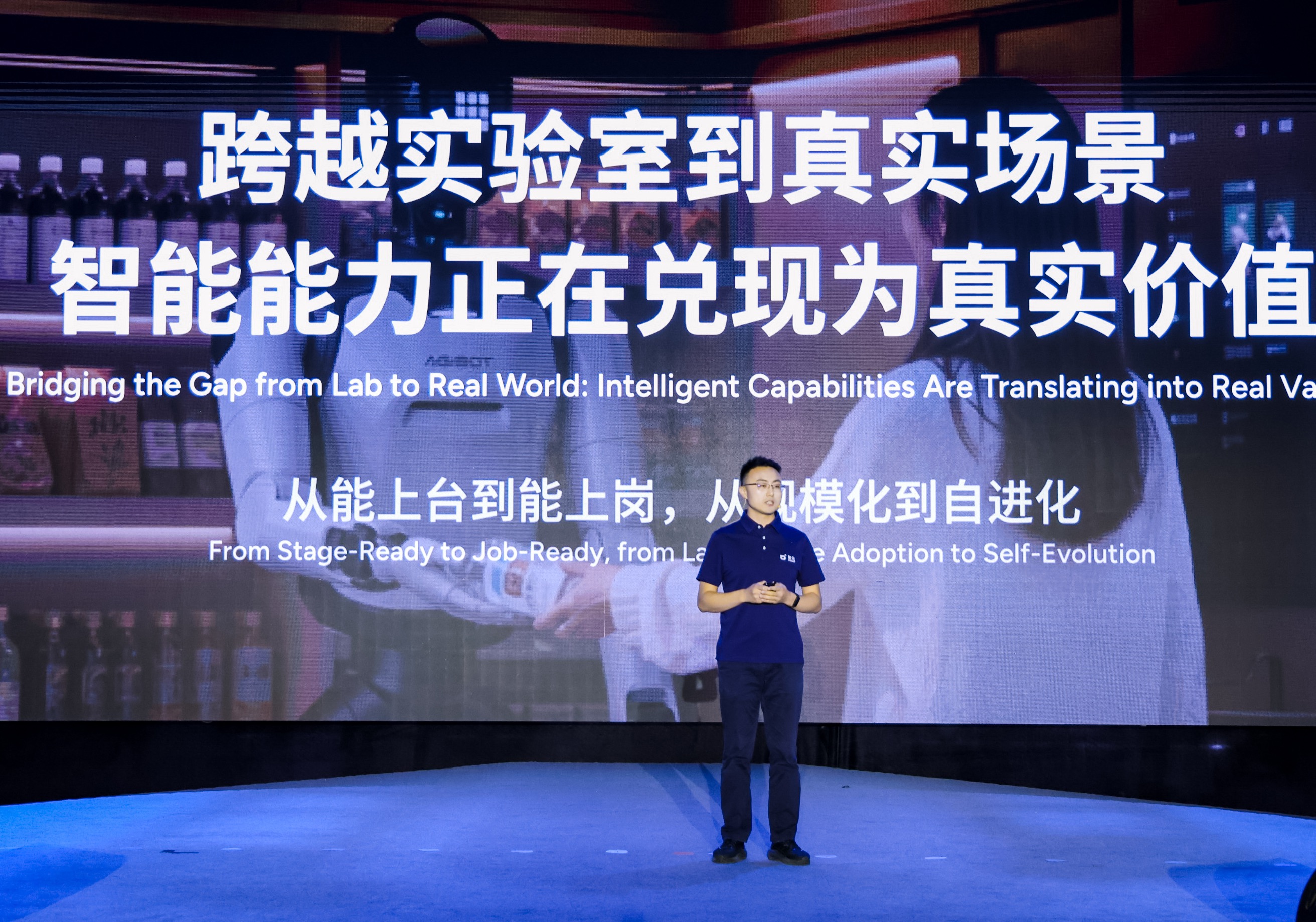 王闯.jpg 王闯.jpg