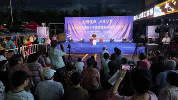 510909928479830017.gif 510909928479830017.gif